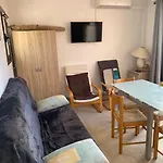 Appartement T2 Avec Piscine Proche