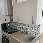 T2 Avec Piscine Proche