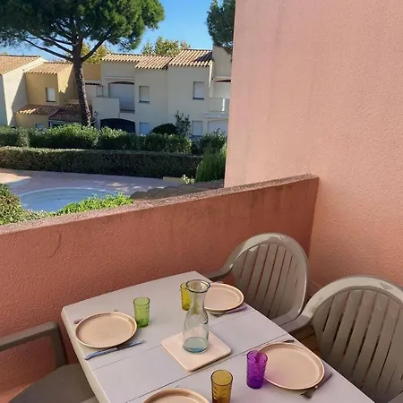 T2 Avec Piscine Proche Agde