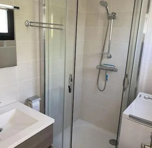 T2 Avec Piscine Proche Apartment